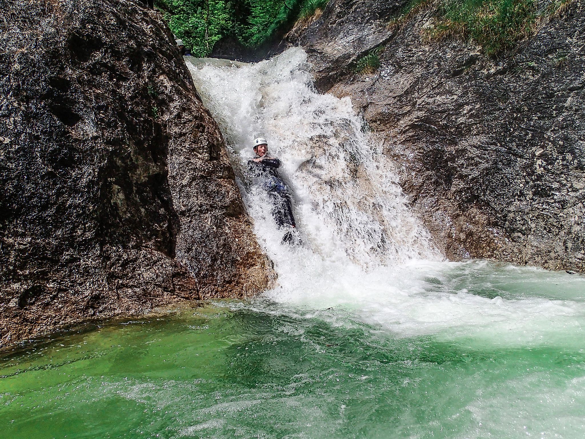 <p>Fun slides should not be missing during canyoning in Flachau.</p>